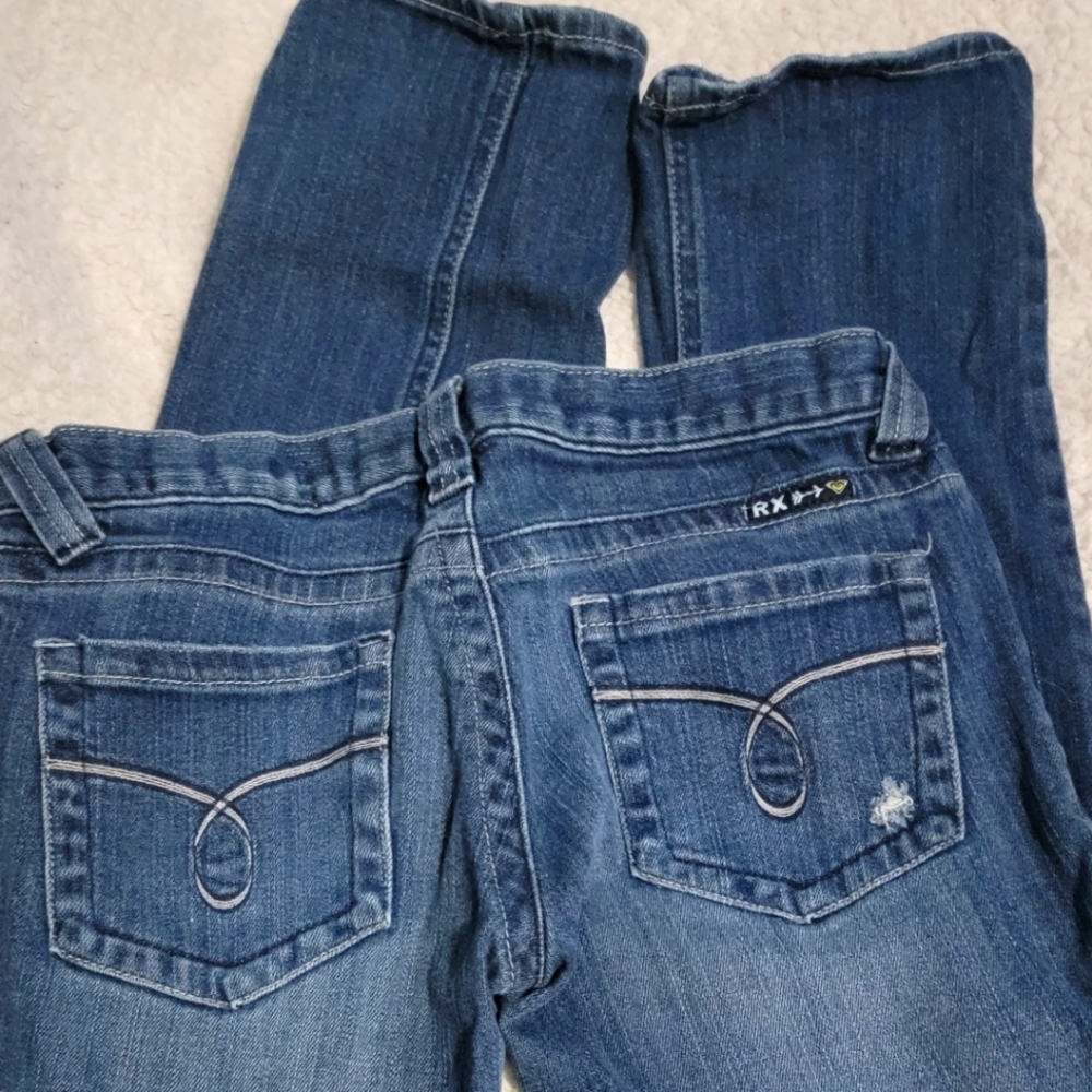 Roxy jeans Size 5 low rise skinny fit. Like new